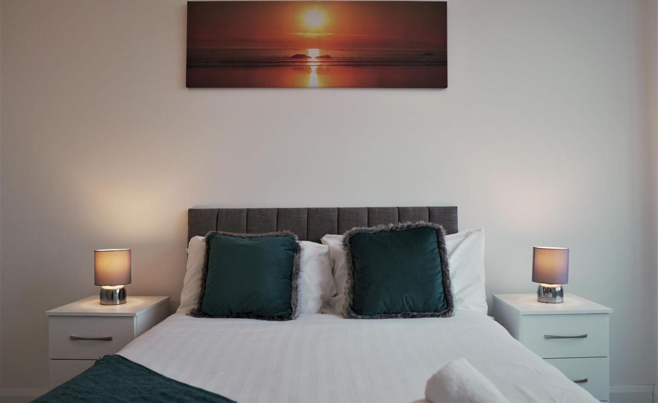 Sapphire House Apartments Telford Exteriör bild